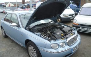 Rover 75 with open bonnet